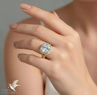 خاتم مغطى بالزركون مطلي ذهب . MR-089