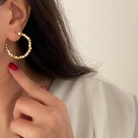 أقراط دائرية مطلية بالذهب عيار 14 – تصميم هندسي لا...