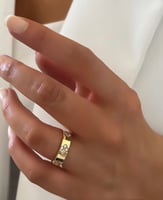 طقم سوار مع خاتم بتصميم مستوحى من ماركة مطلي ذهب ع...