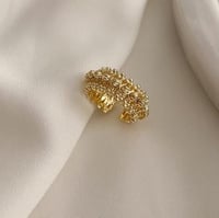 خاتم مفتوح مرن بتصميم مميز مطلي ذهب. MR-026