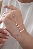 كف يد بتصميم مستوحى من تيفاني مطلي ذهب عيار ١٤ . M...