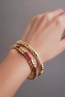 أساور مطلية فاخرة مرصعة - لمسة أناقة عصرية . MB-37...