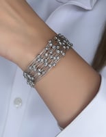 طقم الدوريكا بتصميم الذهب مميز متشابك مع كرات فضية...