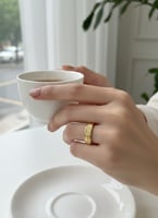 خاتم دبلة بديل الذهب مطلي ذهب عيار ٢١ . MR-105