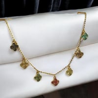 شوكر مزين بالورود مطلي ذهب (الطول قابل للتعديل )....