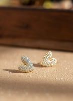 حلق قلب ناعم مغطى بالزركون مطلي ذهب. ME-093