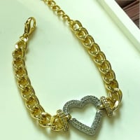 جنزير مع قلادة على شكل قلب لون ذهبي. MB-084