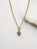 سلسال مع عين زرقاء مطلي ذهب. MN-058