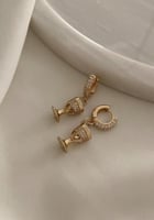 أقراط أذن مطلية ذهب بشكل كأس مرصع بالزركون. ME-033