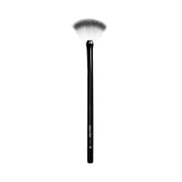 فرشاة للبودرة رقم 3من اسنشل