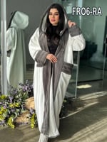 ابيض على رمادى