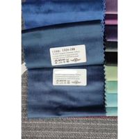 سرير فيكتوريا الفندقي بقماش مخمل . متعددة المقاسات