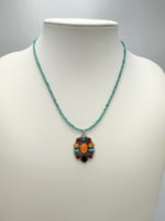 عقد حجر الفيروز الطبيعي الكريم مع تعليقه من الأحجا...