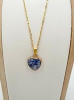 تعليقه قلب السودلايت الكريم مع سلسال ذهبي .