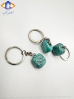 سلسله مفاتيح من حجر الفيروز الكريم الطبيعي .