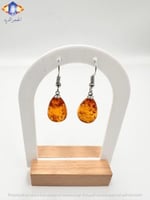 حلق من العنبر العسلي الطبيعي الكريم .