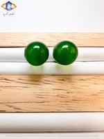 حلق من حجر العقيق الأخضر الكريم الطبيعي .