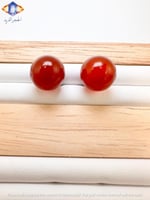 حلق من حجر العقيق الأحمر الكريم الطبيعي الكريم .