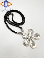 سلسال حجر العقيق الأسود الكريم الطبيعي الملكي .