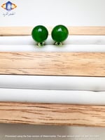 حلق من حجر العقيق الأخضر الكريم الطبيعي .