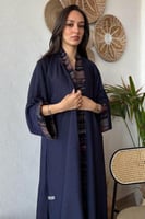 عباية بـ قماش كريب بحريني كحلي بطرف كشميري