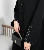 عبايا صيفيه عمليه الأكثر طلباً