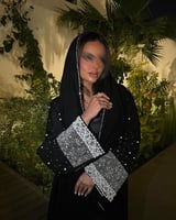 عبايه عمليه