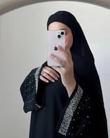 عبايه عمليه بفصوص