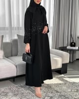 عبايه عمليه