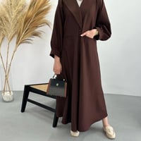 عبايه عمليه ملون