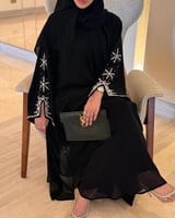 عبايا صيفيه عمليه قماش خفيف غير شفاف