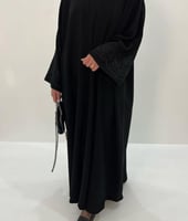 عباية عمليه صيفيه بتطريز رهيب في الاكمام باللون ال...