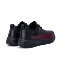 حذاء كاجوال كلاسيكي طبي من ماركة فيكتور كلارك - اس...