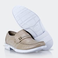 حذاء رسمي جلد بيج طبيعي من ماركة بينوسوس