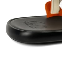 حذاء شرقي طبي جلد مطرز