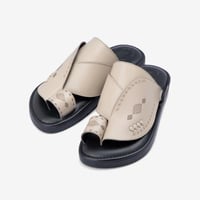 مداس إيطالي طبي بيج بتقنية الميموري فوم