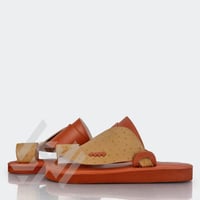 نعال جلد عسلي صناعة وطنية بخامات طبيعية إيطالية