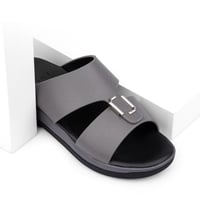 نعال خليجي طبي من الجلد الرمادي بأرضية سوداء