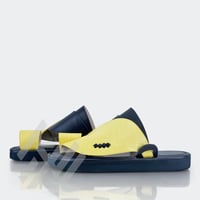 حذاء شرقي كحلي واصفر خامات طبيعية إيطالية