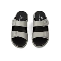 نعال شرقي خليجي جلد رمادي ماركة فيكتور كلارك