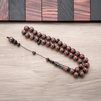 سبحة كوك فضه 12 ملي نقش أحمر