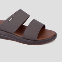 نعال خليجي طبي بني من فيكتور كلارك