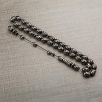 سبحه عالية الجودة باللون الأسود المطرز بالفضي