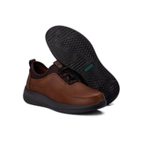 حذاء كاجوال كلاسيكي طبي عسلي من ماركة فيكتور كلارك