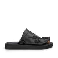 نعال سعودي مطرز من الجلد الأسود الفخم