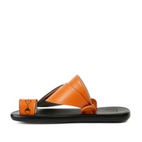 حذاء شرقي طبي جلد مطرز