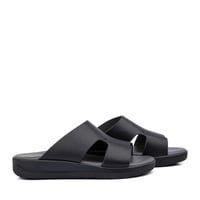 نعال خليجي جلد اسود ايطالي وارضية رمادي طبية