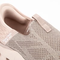 حذاء كاجوال مريح بيج غامق من فيكتور كلارك