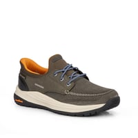 حذاء سكيتشرز رياضي بتصميم مبدع باللون الزيتي