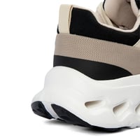 حذاء رياضي مريح للجري والنادي - بيج